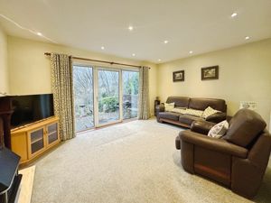 Family Room- click for photo gallery